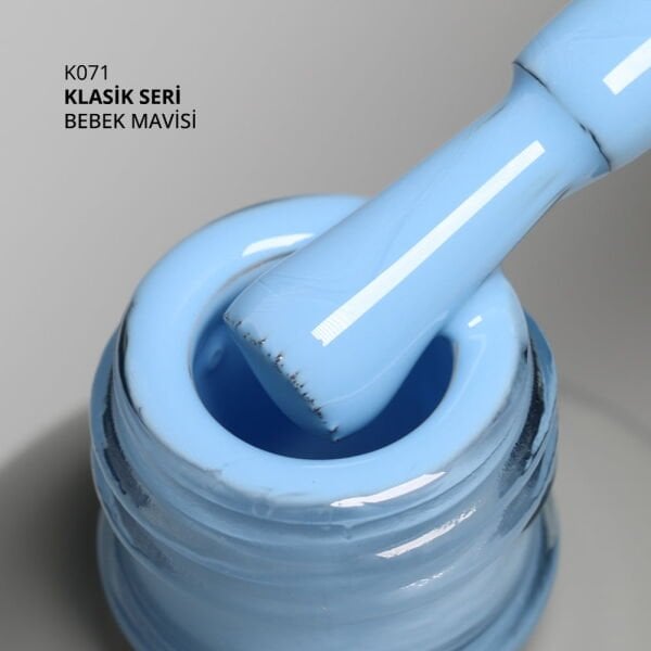 Momo Professional Klasik Seri Kalıcı Oje K071 Bebek Mavisi (14ml)