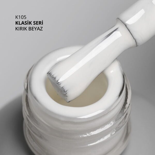 Momo Professional Klasik Seri Kalıcı Oje K105 Kırık Beyaz (14ml)