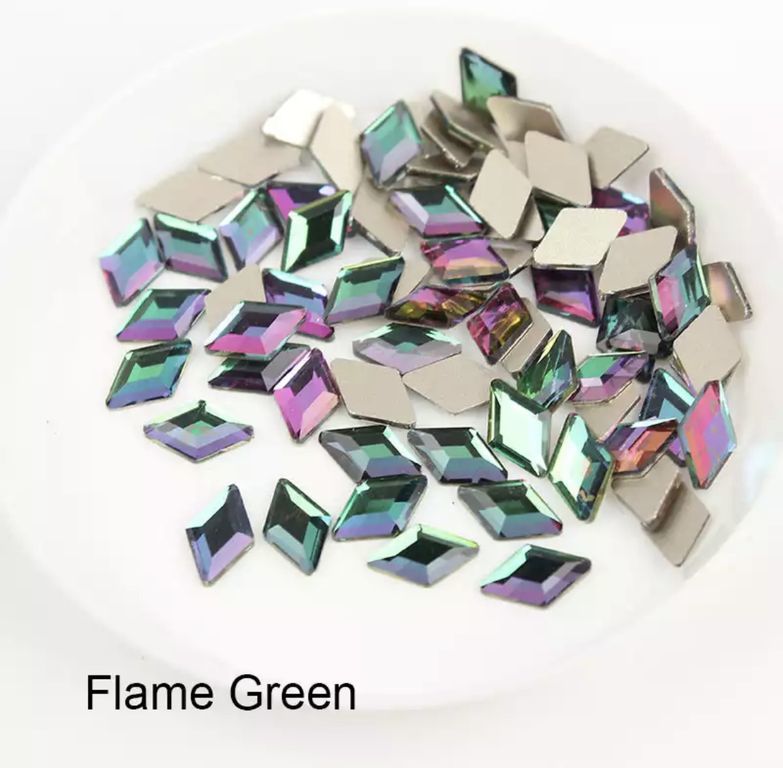Taş Eşkenar Dörtgen Flame Green 5*8mm 2 Adet
