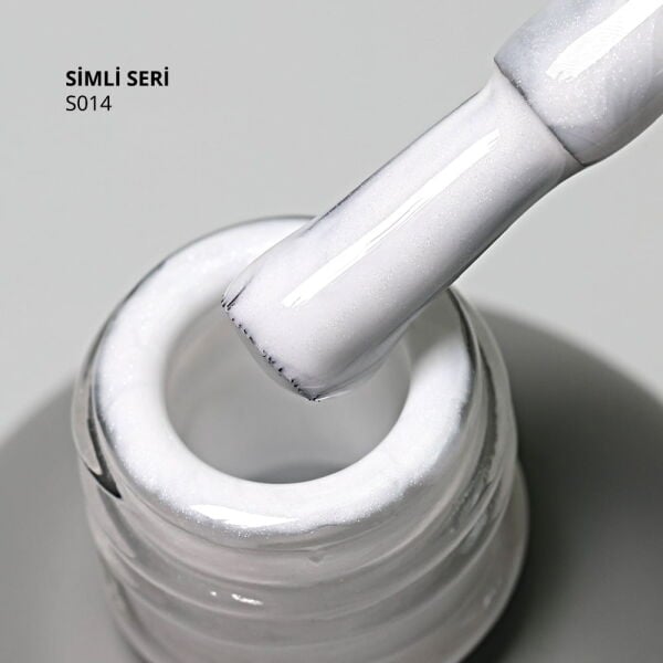 Momo Professional Simli Seri Kalıcı Oje S014 Simli Süt Beyazı (14ml)