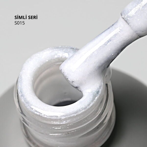 Momo Professional Simli Seri Kalıcı Oje S015 Simli Beyaz (14ml)