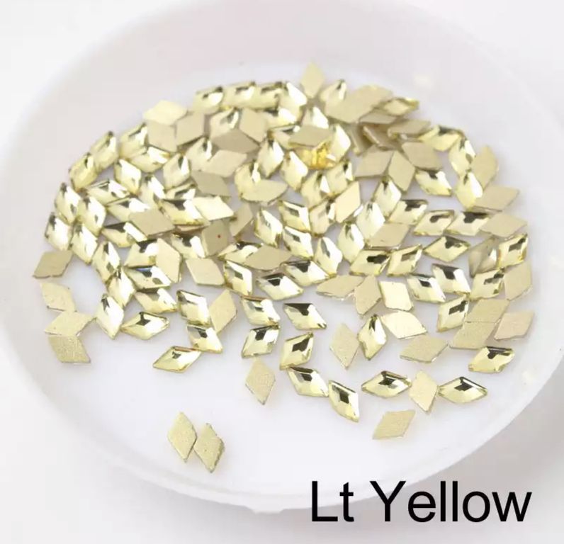 Taş Eşkenar Dörtgen Lt.Yellow 3*5mm 2 Adet