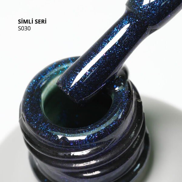 Momo Professional Simli Seri Kalıcı Oje S030 Yaldızlı Gece Mavisi (14ml)