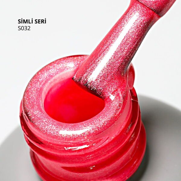 Momo Professional Simli Seri Kalıcı Oje S032 Simli Karanfil Pembesi (14ml)