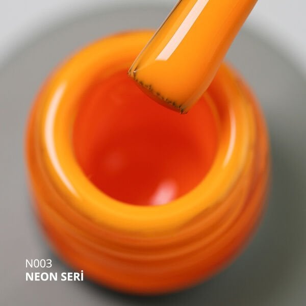 Momo Professional Neon Seri Kalıcı Oje N003 Neon Turuncu (14ml)