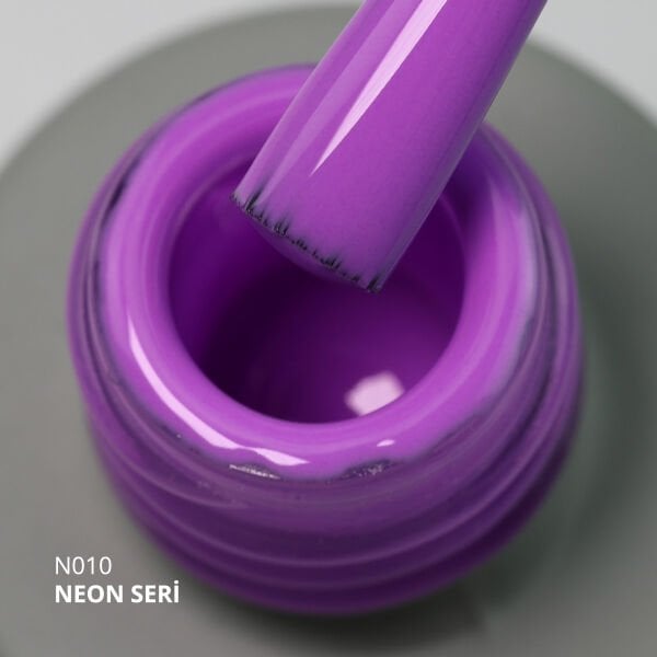 Momo Professional Neon Seri Kalıcı Oje N010 Neon Mor (14ml)