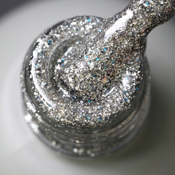 Momo Professional Glitter Seri Kalıcı Oje G001 Yoğun Gümüş Simli (14ml)