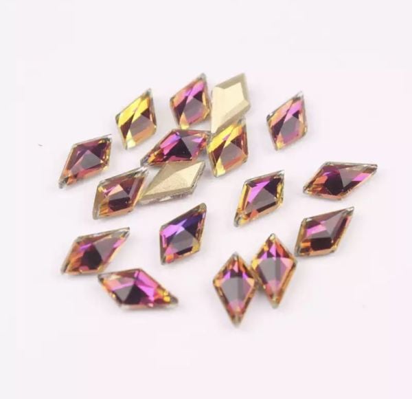 Taş Eşkenar Dörtgen Eğimli Purple 5*9mm 2 Adet