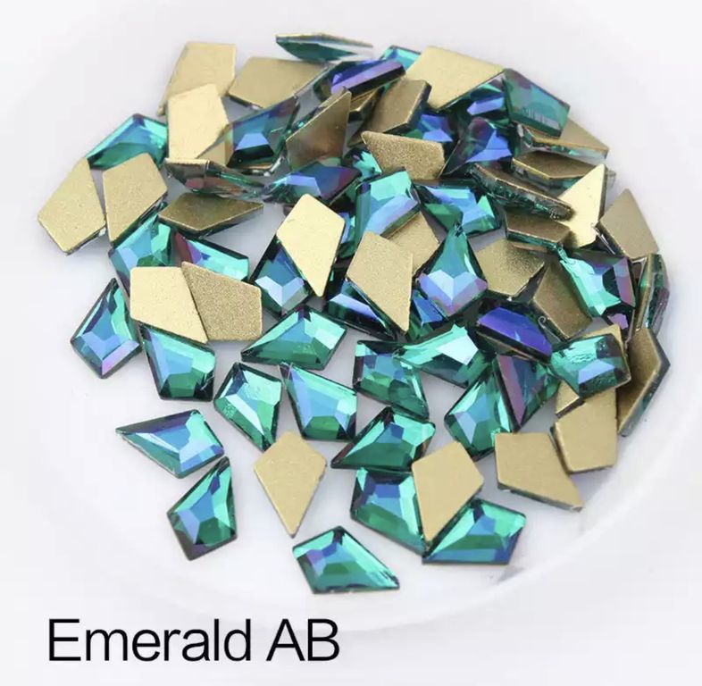 Taş Eşkenar Dörtgen Eğimli Emerald AB 5.5*8.5mm 2 Adet