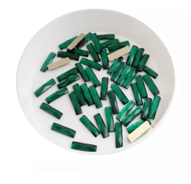 Taş Dikdörtgen Zümrüt 2,5*9mm 2 Adet