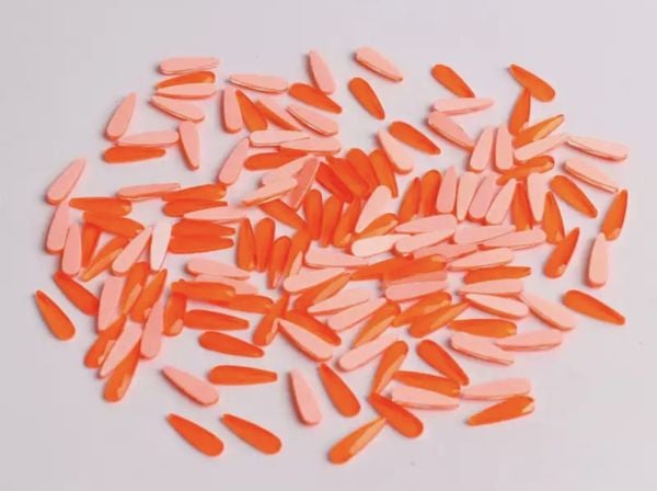 Taş Damla Neon Turuncu 3*10mm 2 Adet