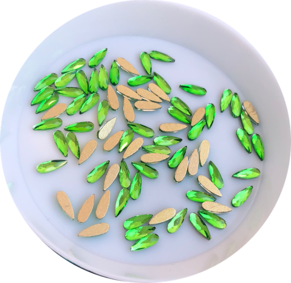 Taş Damla Green Grass 2*6mm 2 Adet