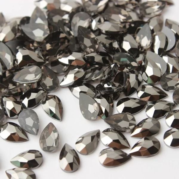 Taş Damla Hematite 5*8mm 2 Adet