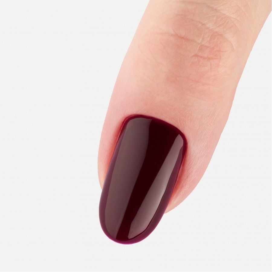 Iva Nails Red Queen Kalıcı Oje RQ-12 (8ml)