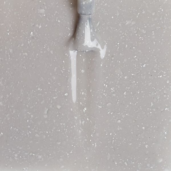 Iva Nails Veil Kalıcı Oje V-6 (8ml)