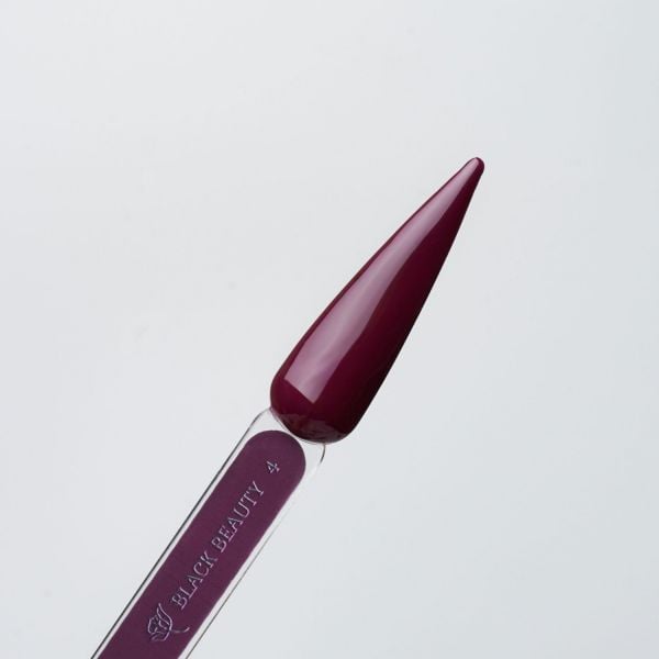 Iva Nails Black Beauty Kalıcı Oje BB-4 (8ml)