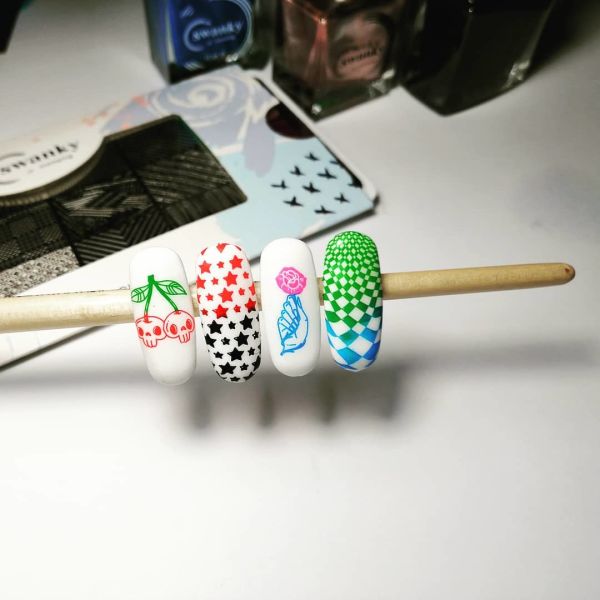 Swanky Stamping Oje Yeşil 009 (10 ml)