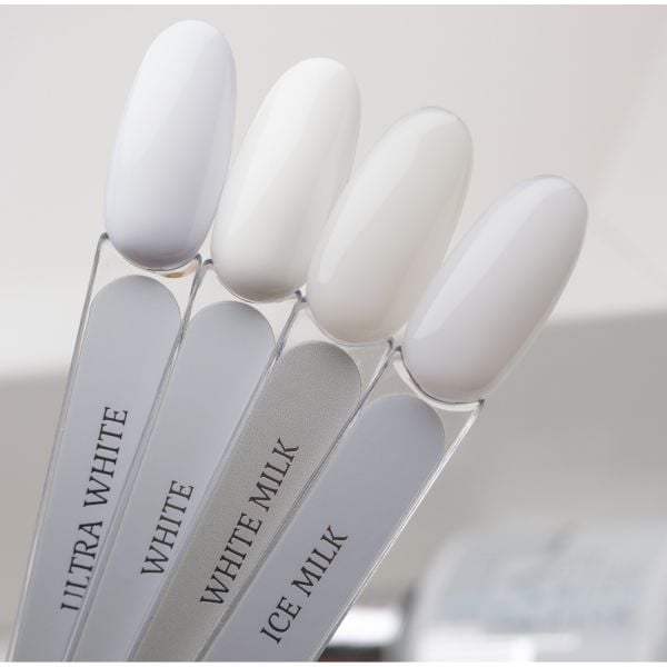 İva Nails Ultra White Kalıcı Oje UW (8ml)