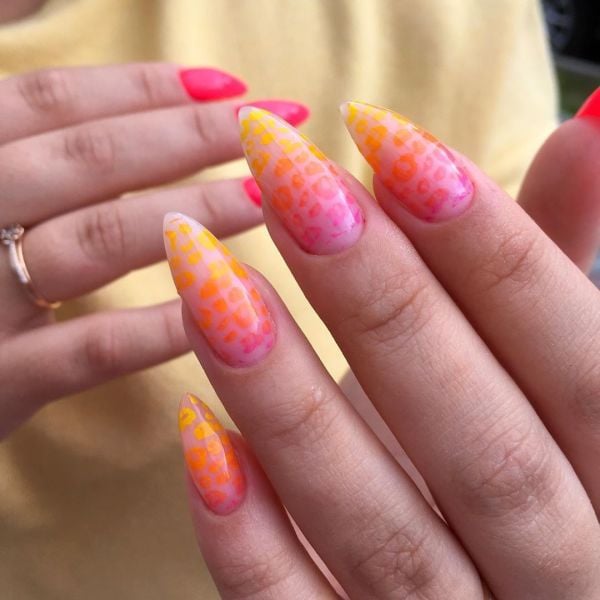 Swanky Stamping Oje Neon Fuşya S22 (6ml)