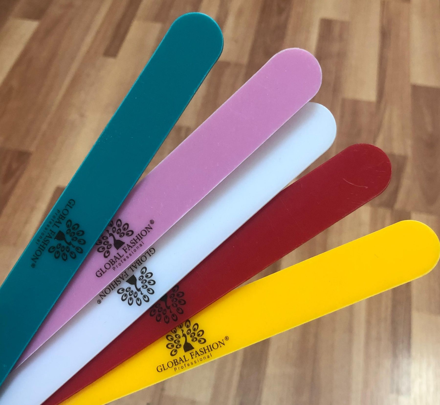 Global Fashion Manikür Plastik Taban Düz