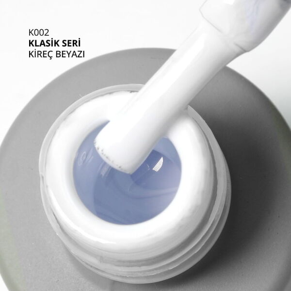 Momo Professional Klasik Seri Kalıcı Oje K002 Kireç Beyazı (14ml)