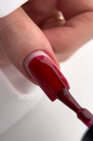 Momo Professional Klasik Seri Kalıcı Oje K017 Kızıl Bordo (14ml)