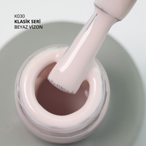 Momo Professional Klasik Seri Kalıcı Oje K030 Krem Beyaz (14ml)