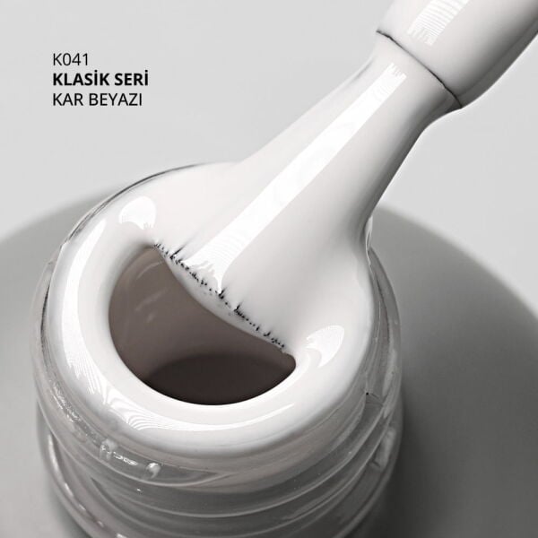 Momo Professional Klasik Seri Kalıcı Oje K041 Kar Beyazı (14ml)