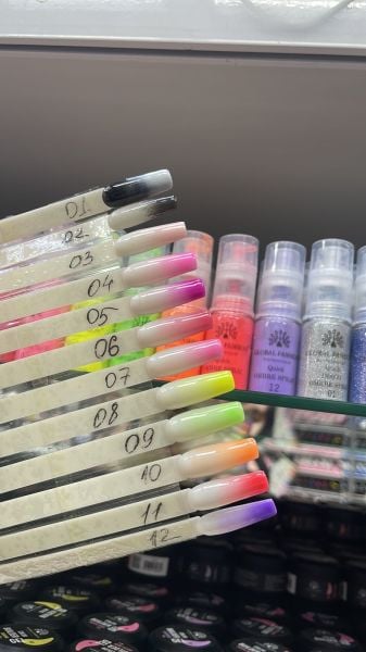 Global Fashion Ombre Spreyi 01 Beyaz (10gr)