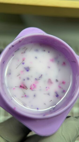 Viola Beauty Liquid Poly Gel Flower #0002 - 7 ml