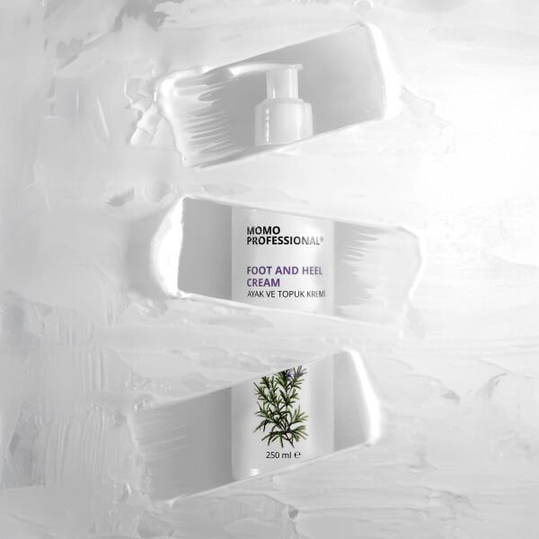 Momo Professional Ayak ve Topuk Kremi %10 Üreli, Biberiye Özlü, Yoğun Nemlendirici Bakım Kremi, 250 ml