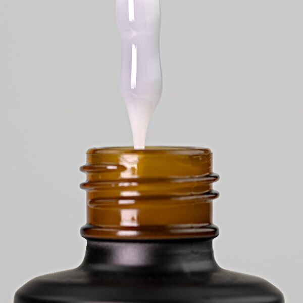 Momo Professional Gel In Bottle No.02, Akıllı Fırçalı Protez Tırnak Jeli, Süt Beyazı, 18 ml