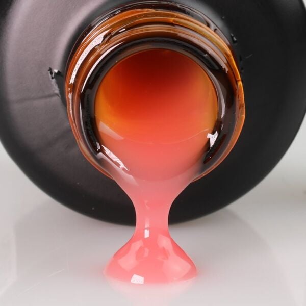 Momo Professional Gel In Bottle No.04, Akıllı Fırçalı Protez Tırnak Jeli, Yarı Şeffaf Somon, 18 ml