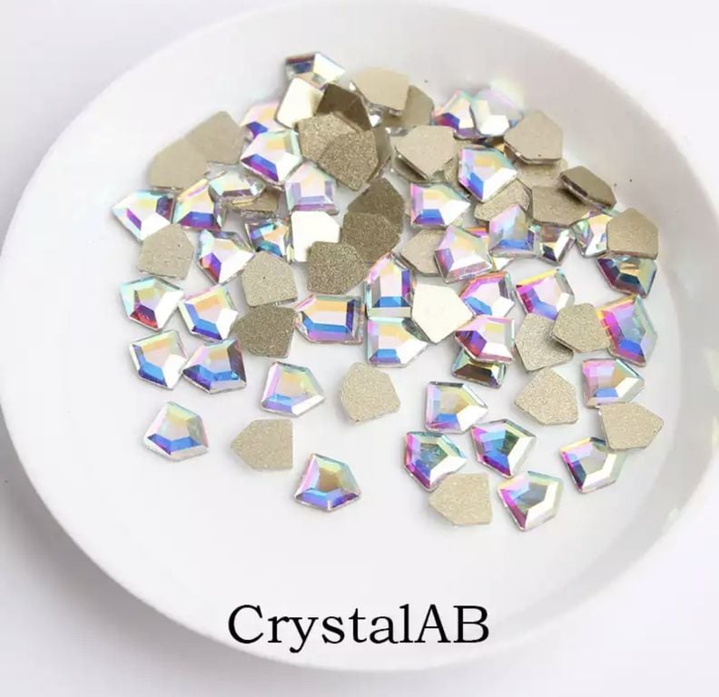 Taş Beşgen Crystal AB 4*5mm 2 Adet