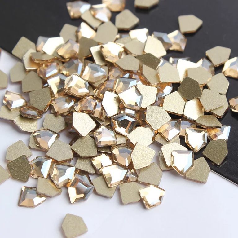 Taş Beşgen Şampanya 4*5mm 2 Adet