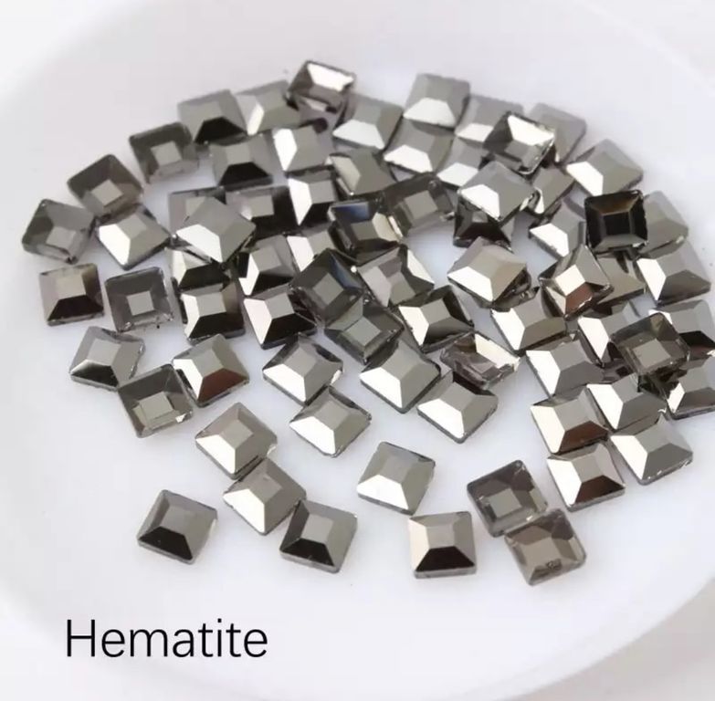 Taş Kare Hematite 4mm 2 Adet