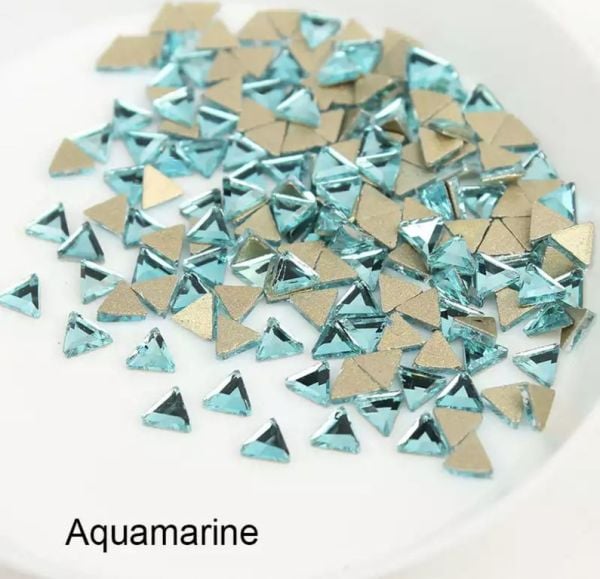 Taş Üçgen Aquamarine 3mm 4 Adet
