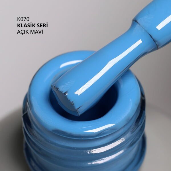 Momo Professional Klasik Seri Kalıcı Oje K070 Açık Mavi (14ml)